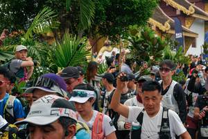 BIB: 
                            <button type="button" onclick="openModal(26906783)" class="btn btn-primary btn-sm float-right btn-popup" data-toggle="modal" data-target=".modal-high-quality">
                        <i class="fas fa-shopping-cart"></i> Add to Cart
                    </button>
                                            <button type="button" onclick="isThisMe(26906783, true)" class="btn btn-success btn-sm float-right btn-popup btn-isme hidden" data-toggle="tooltip" data-placement="bottom" title="นี่คือรูปของคุณใช่ไหม คลิกที่นี่เพื่อเอาเข้าอัลบั้ม">
                        <i class="fas fa-plus"></i> Add to album
                    </button>
                    <button type="button" onclick="isThisMe(26906783, false)" class="btn btn-warning btn-sm float-right btn-popup btn-isnotme hidden">
                        <i class="fas fa-ban"></i> Remove from album
                    </button>